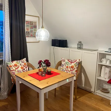 아파트 Ferien- Und Messeappartement *